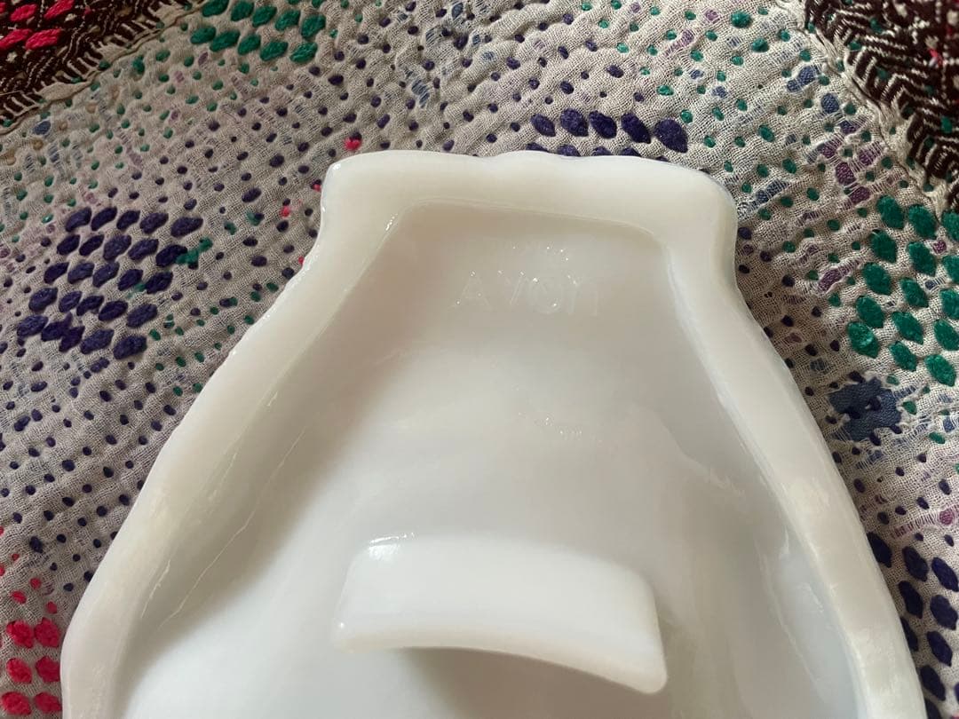 ラスト！エイボン AVON ソープディッシュ トレイ ミルクガラス 灰皿 ハンド