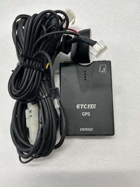 J*p様 【中古良品】デンソー製 ETC2.0 DIU-A011「業務支援用」送