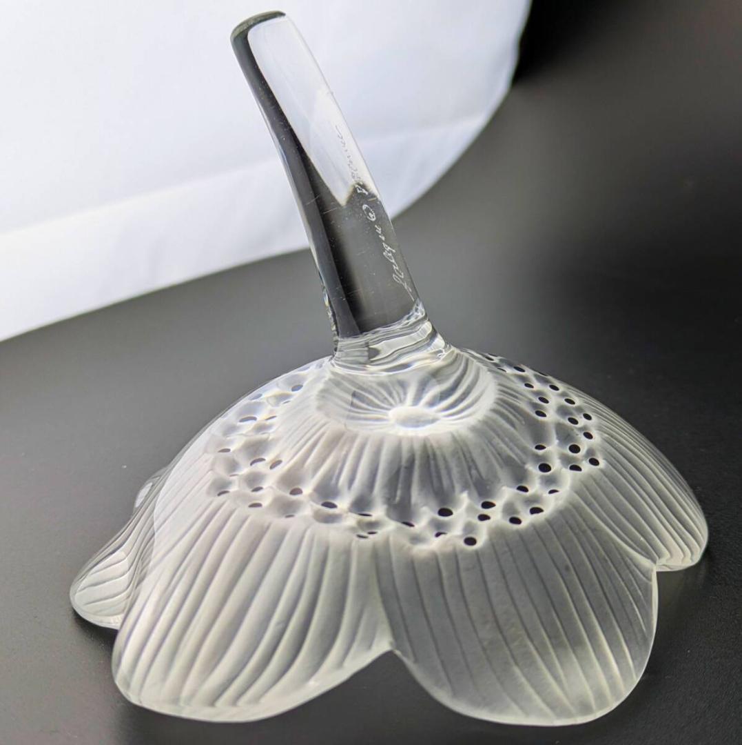 上品な趣☆ラリック アネモネ ペーパーウェイト フロスト エナメル