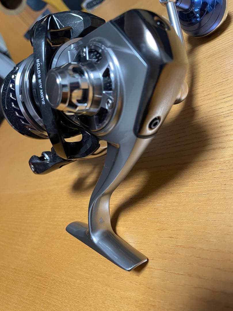 ★美品★ダイワ Daiwa 10ソルティガ4000H リール Saltiga