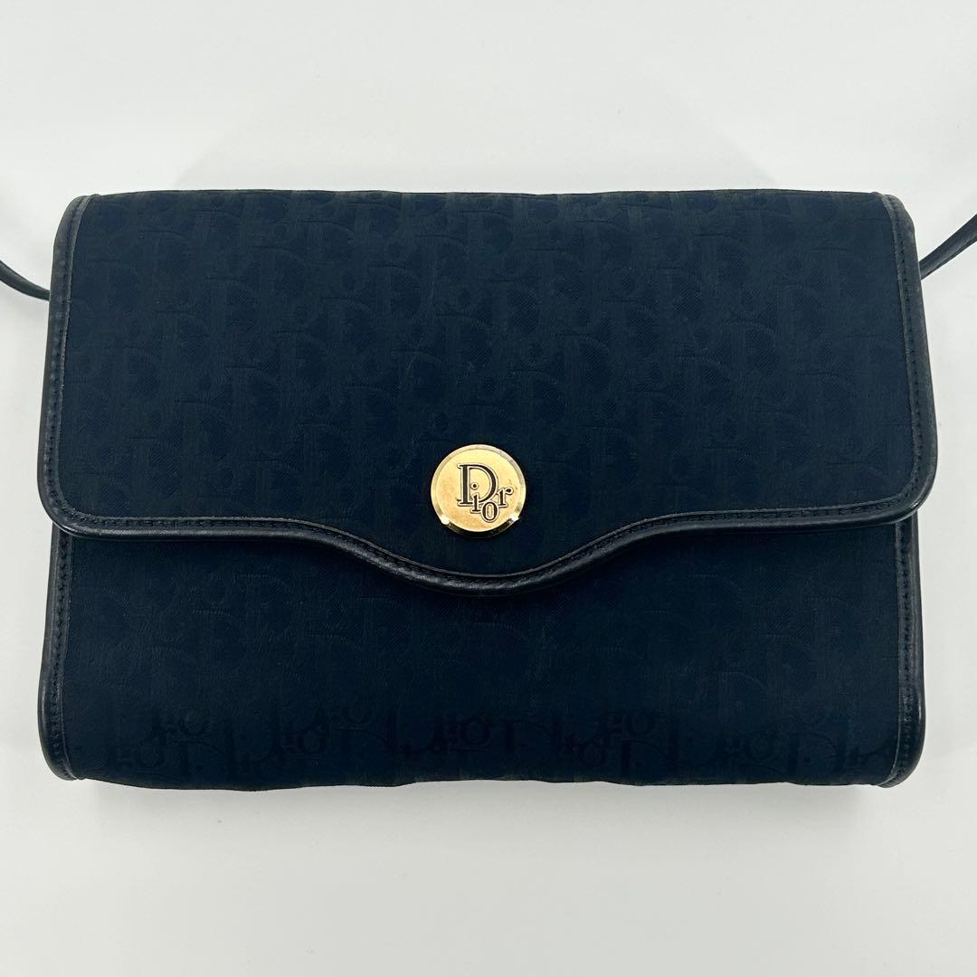 瑠衣@緊急のメッセージ以外は不要です