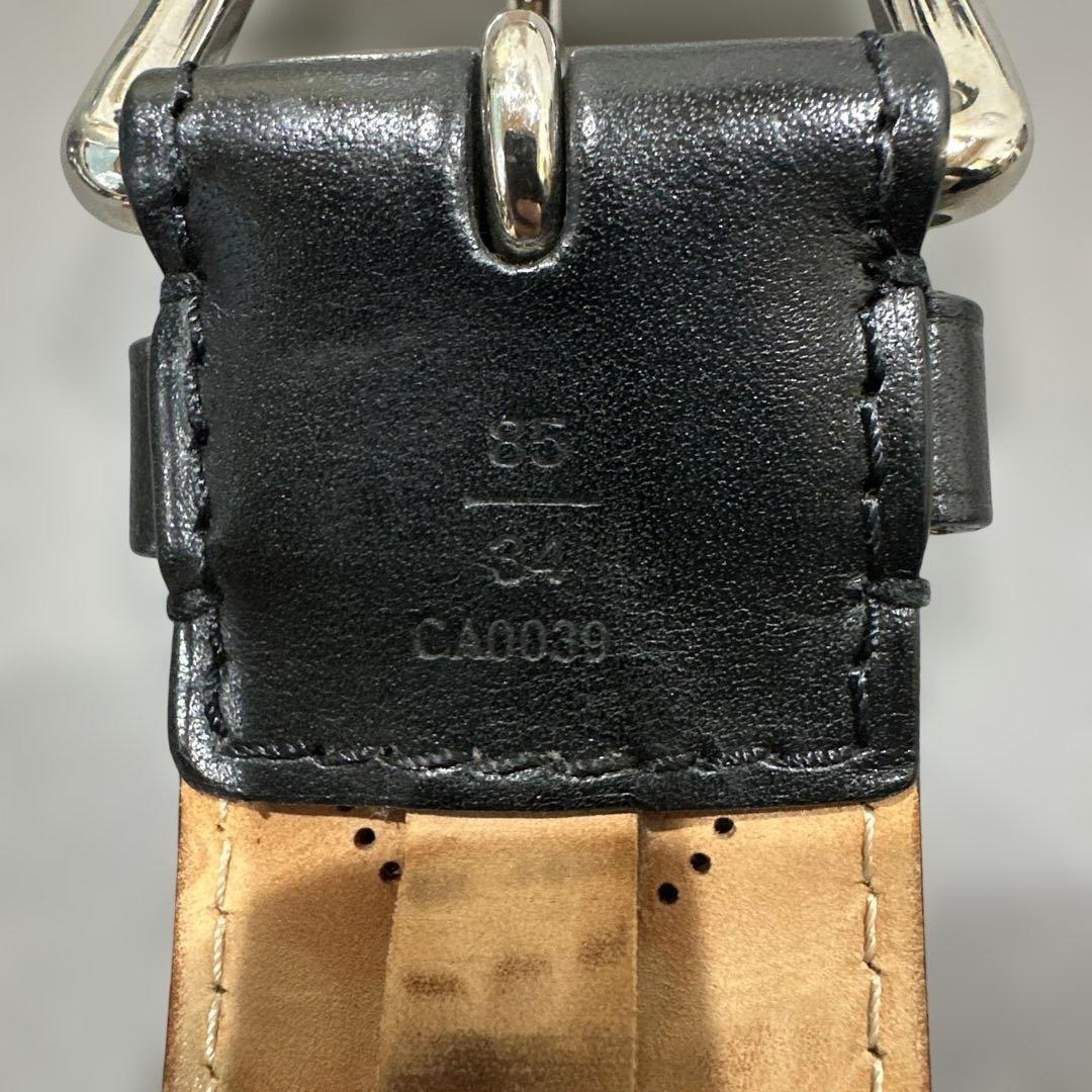 LOUIS VUITTON ブラックレザーベルト　マヒナ
