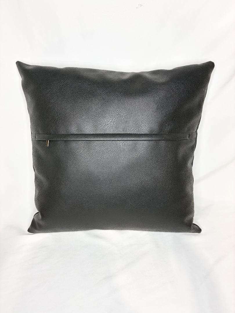 ▽KARE△ レザークッション スカル スタッズ カレ デザイナーズ レア