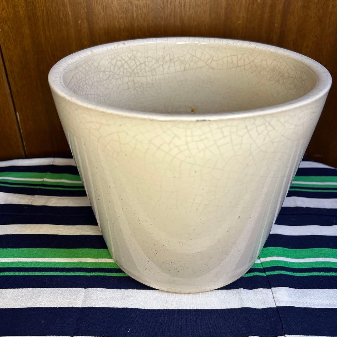 美品 白の塗鉢3個セット、貫入入り2点20cm,19cmと貫入なし1点16㎝