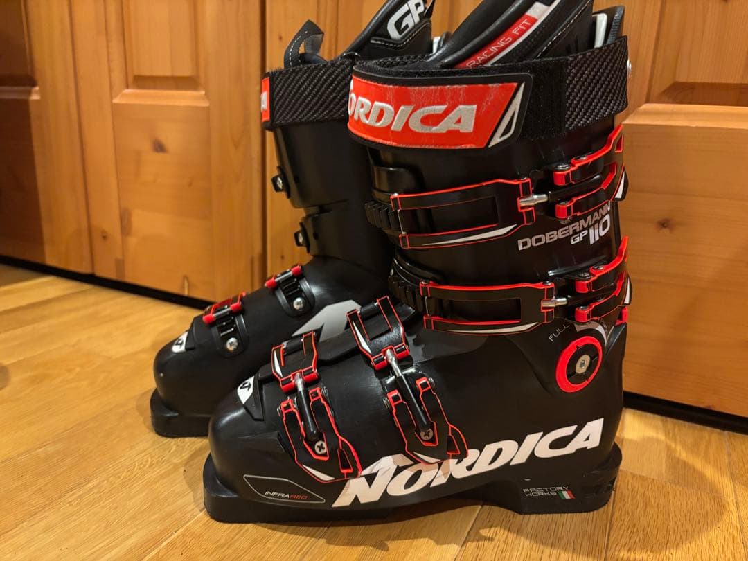 ノルディカ　ドーベルマン　スキー用ブーツ110 23.5cm