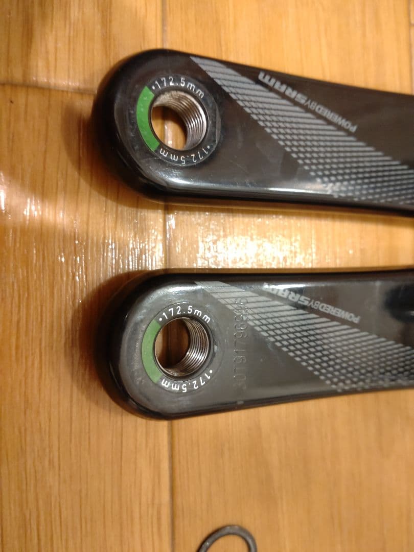 クオーク QUARQ カーボン クランクアームセット 172.5mm GXP