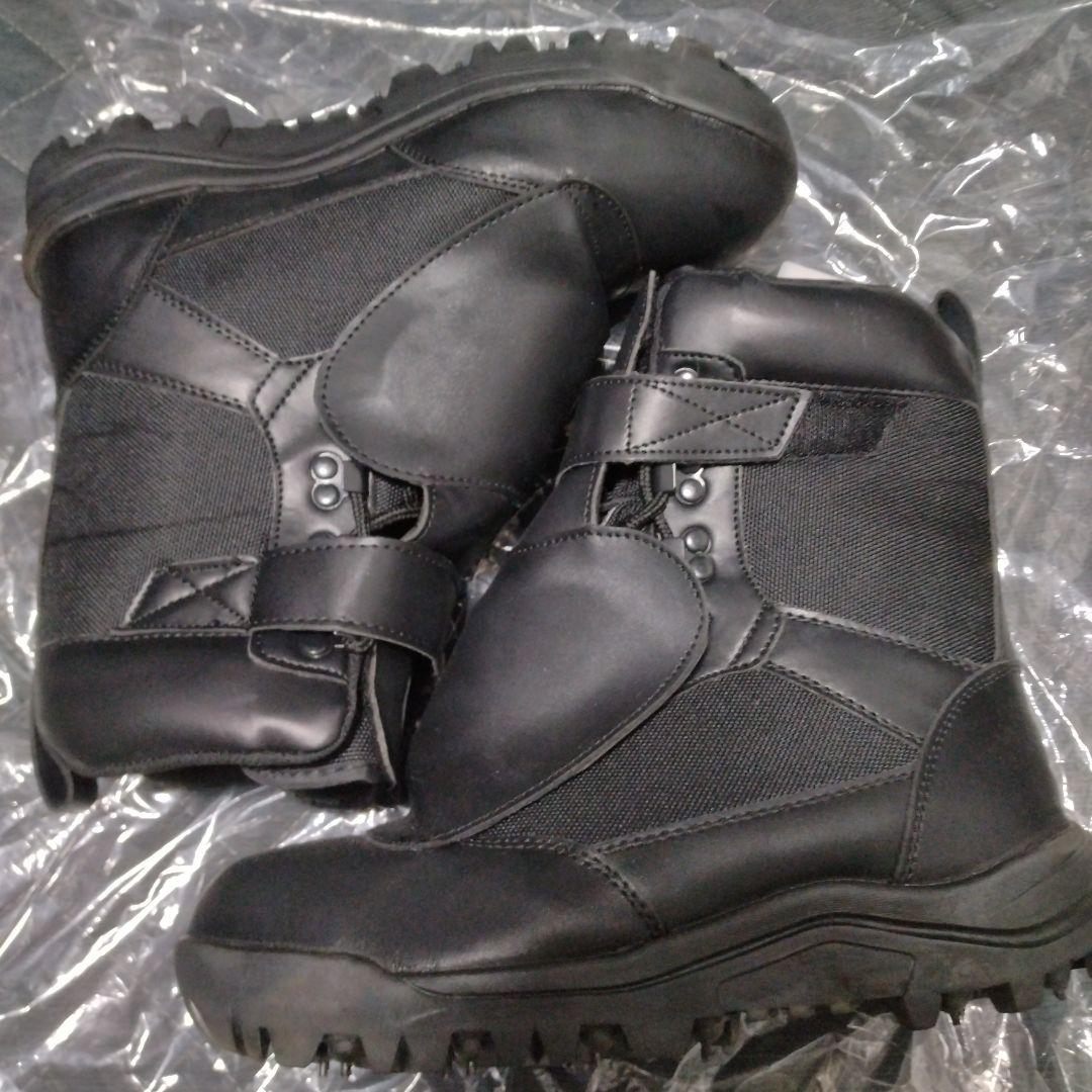 【匿名配送】荘快堂　先芯甲ガード付きスパイクブーツ　安全長靴　ブラック　25.5