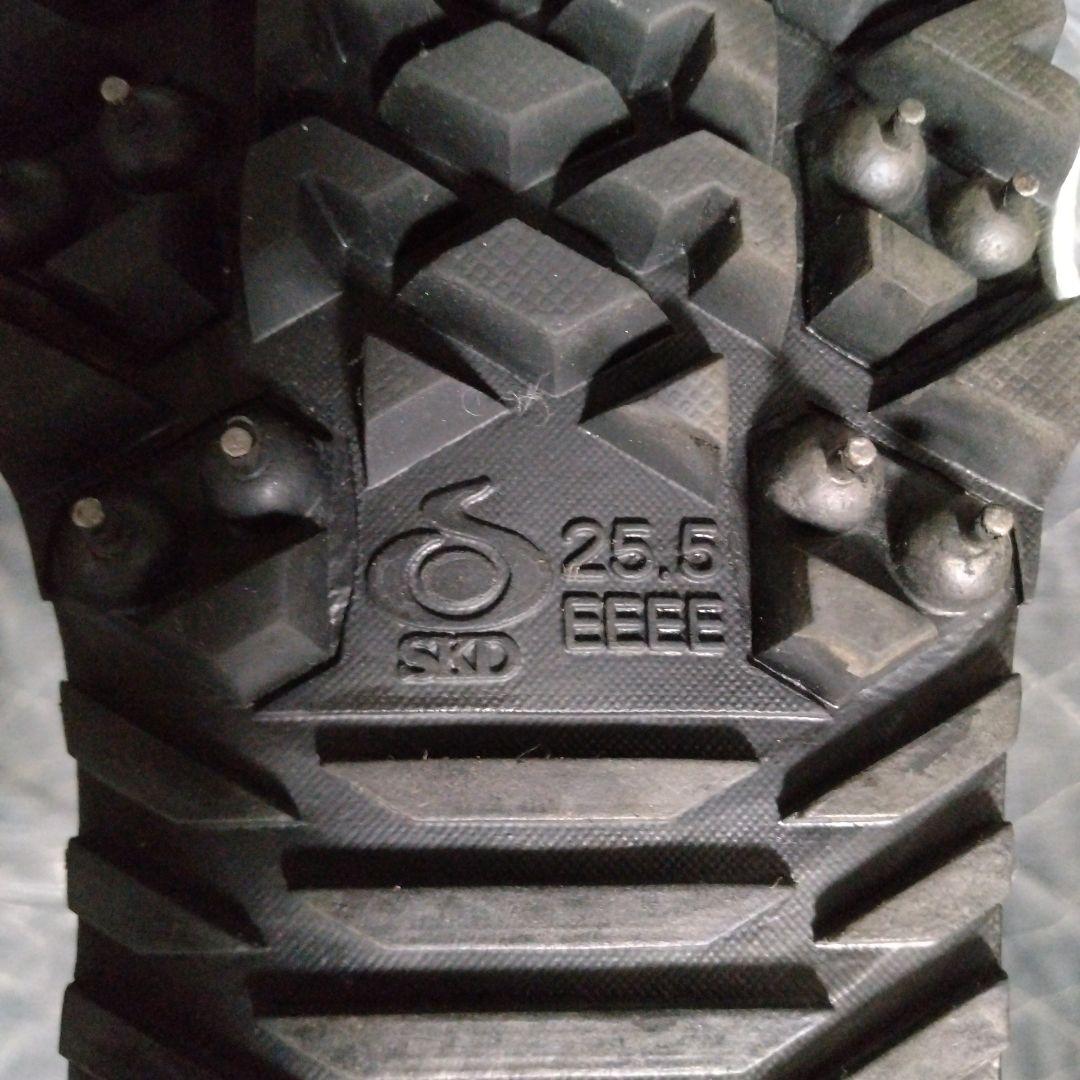 【匿名配送】荘快堂　先芯甲ガード付きスパイクブーツ　安全長靴　ブラック　25.5