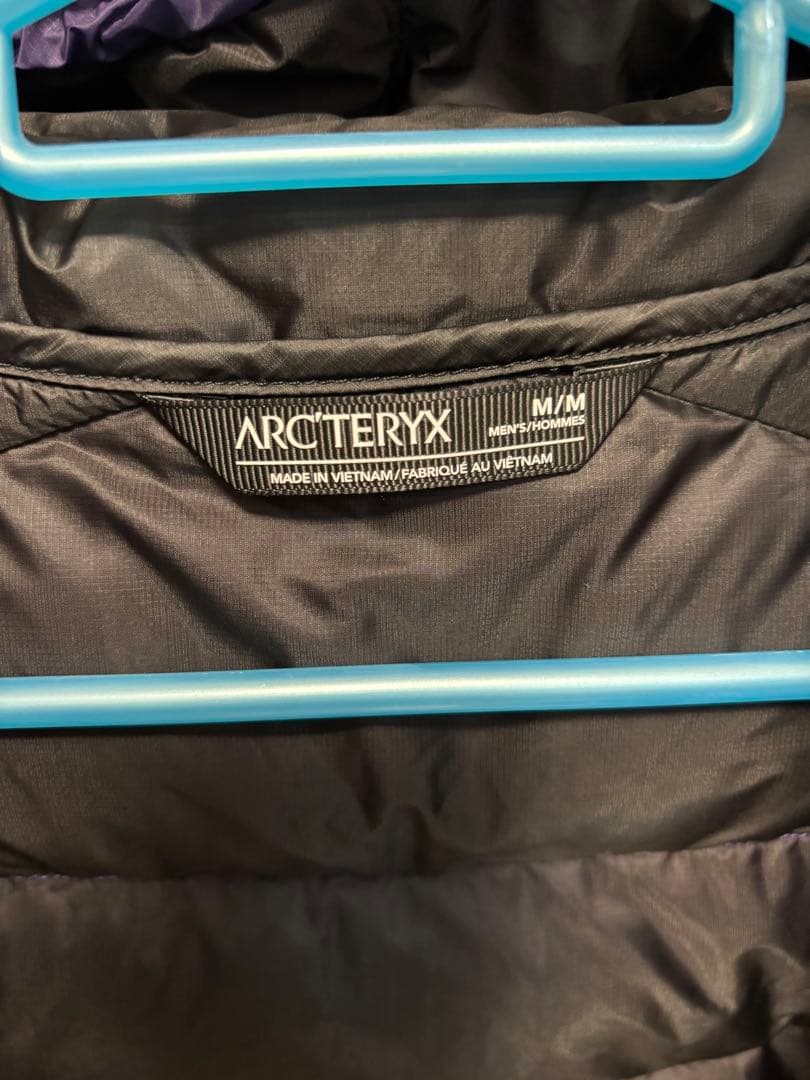 アークテリクス セリウムフーディ ダウンジャケット 紫