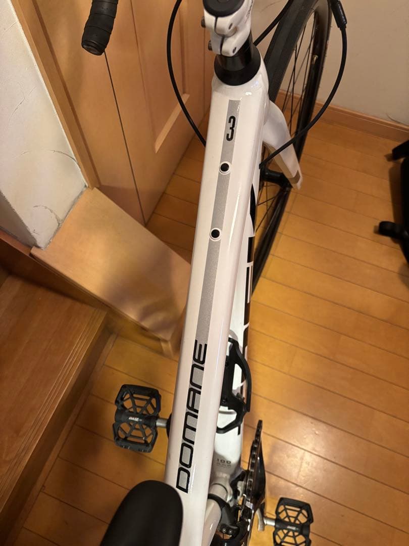 TREK ロードバイク DOMANE AL 3 DISC