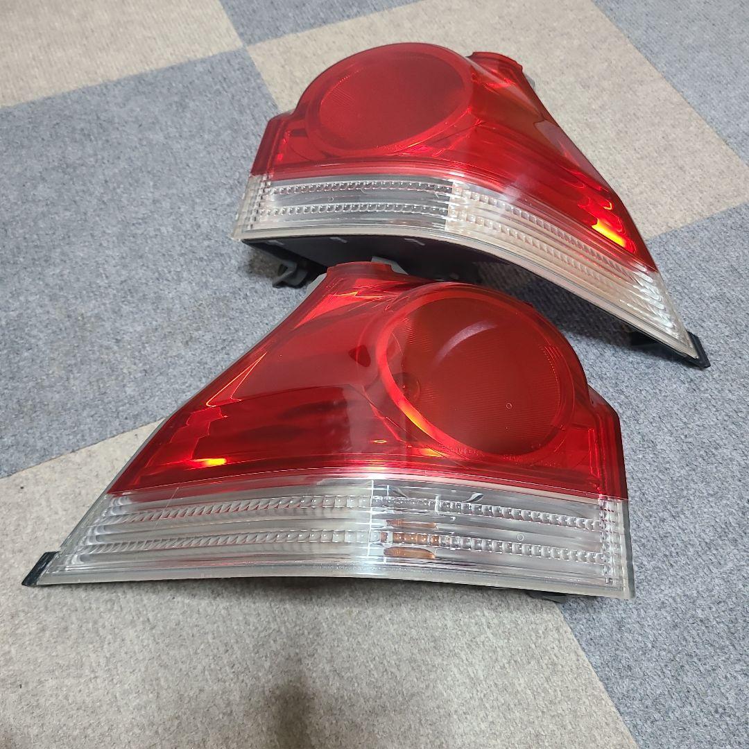 ホンダ ステップワゴン RG1】テールランプ左右セット - メルカリ