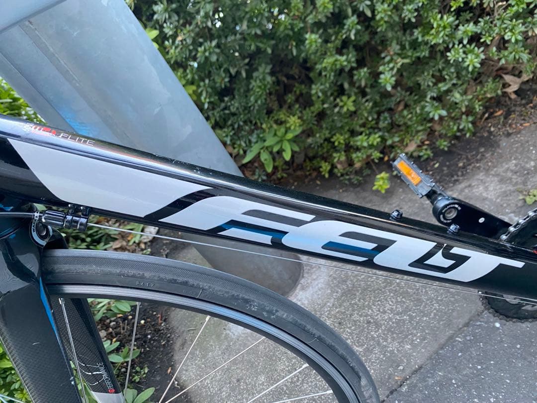 フェルトシリーズ56 Z100とバイクスタンドのバンドル