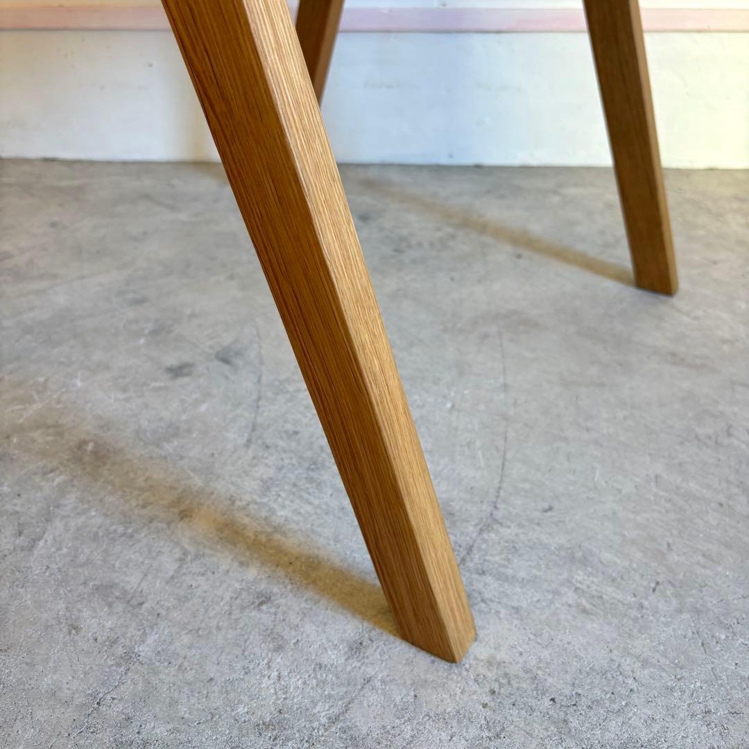 #2 ウニコ　エレムト　ダイニングチェア