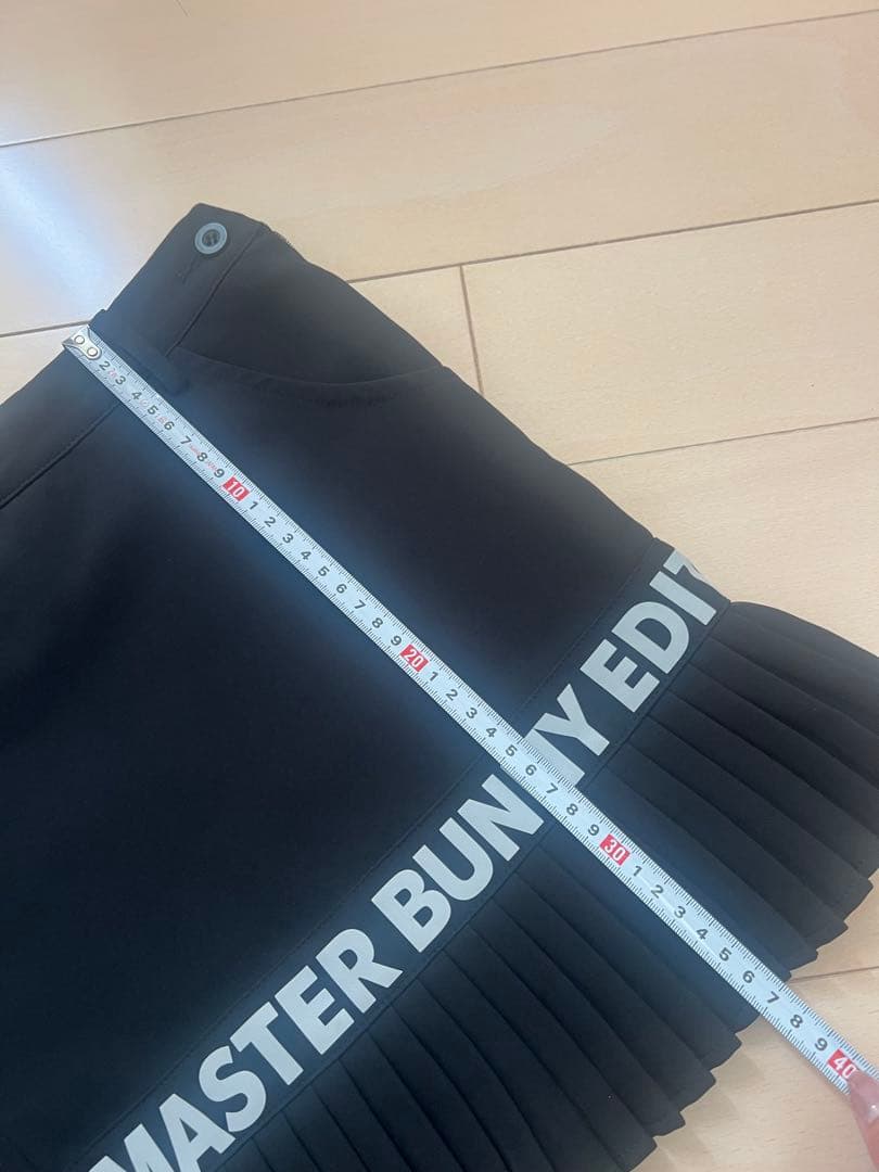 MASTER BUNNY EDITION モックネック＋スカートセットアップ