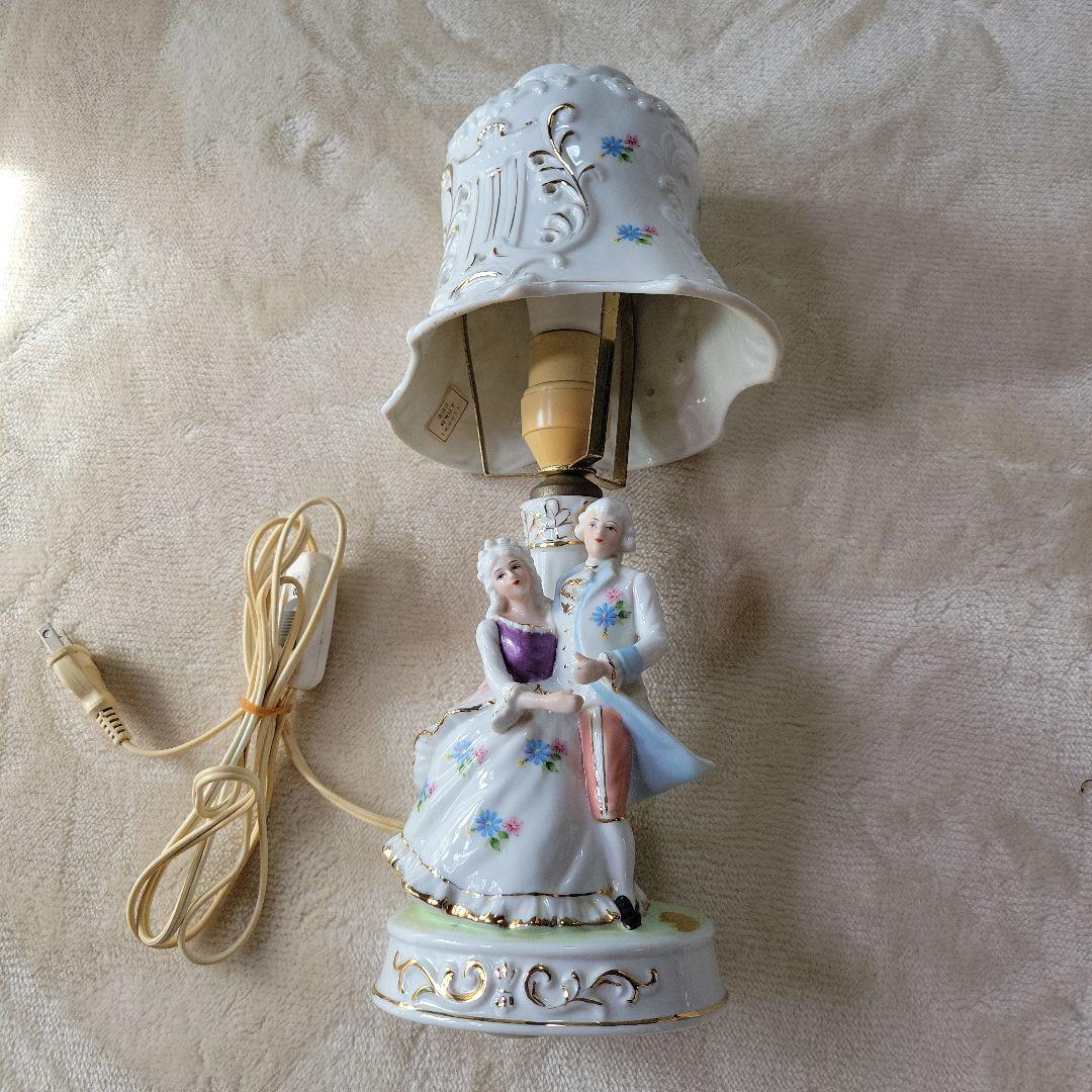 加藤工芸 陶器製西洋人形テーブルランプ スタンドライトアンティーク