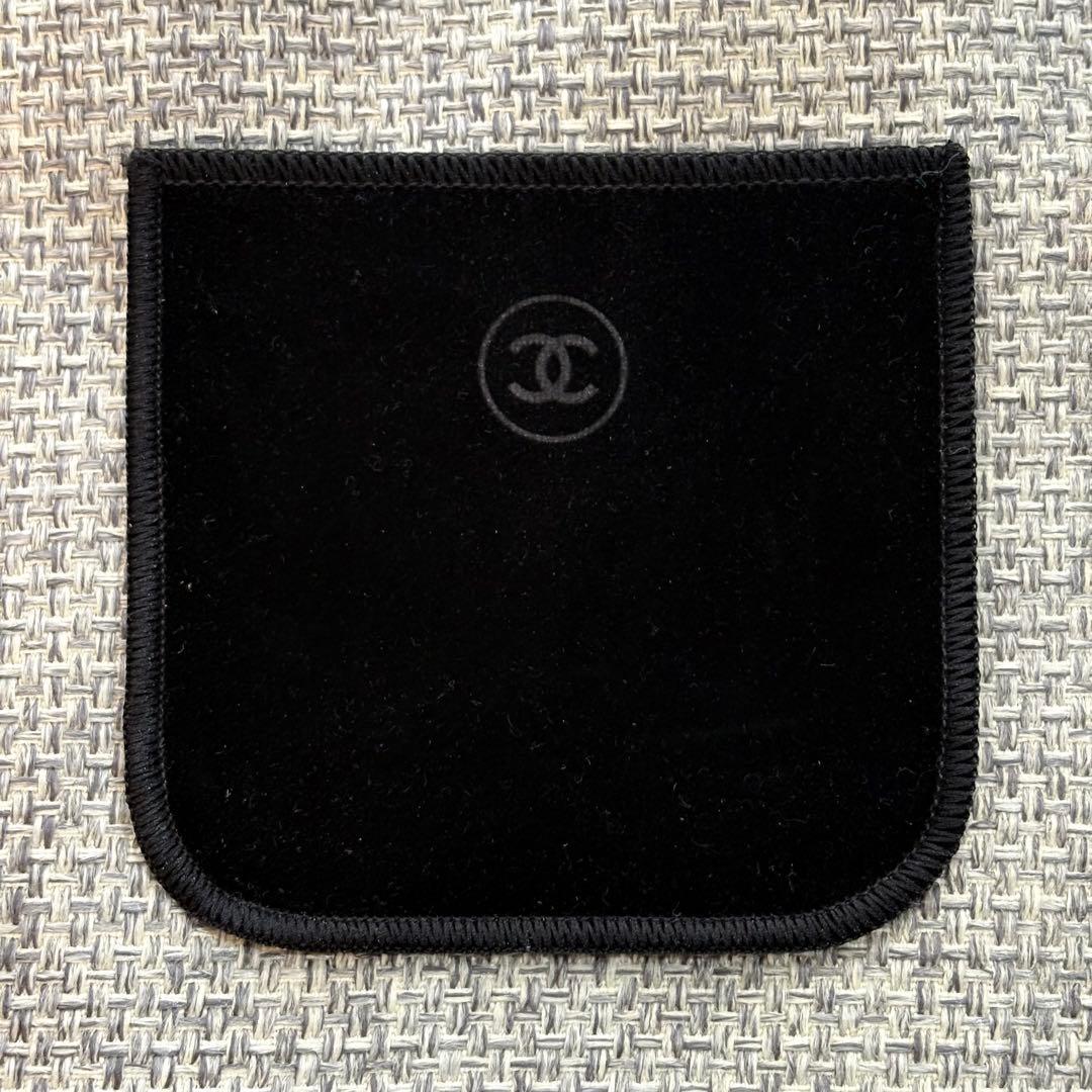 シャネル レキャトルオンブル ブトン クチュール 219