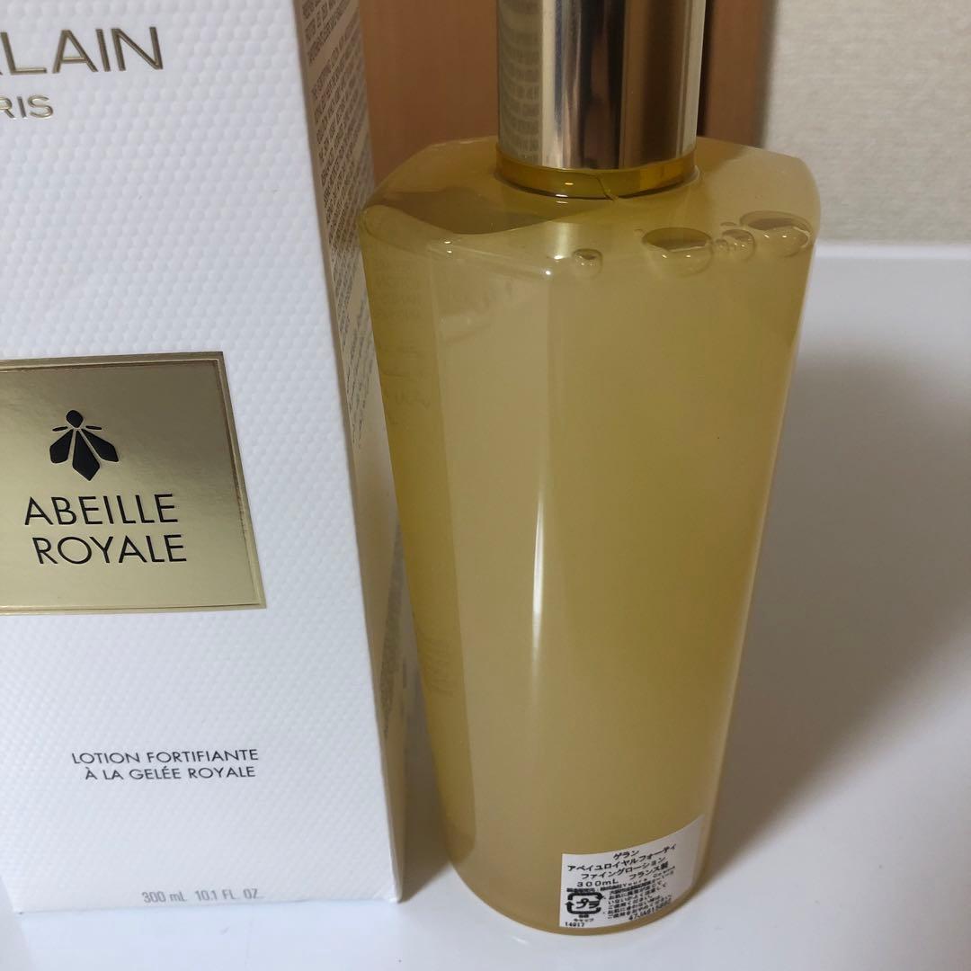 ゲランアベイユロイヤルフォーティーファイングロウローション　300mL