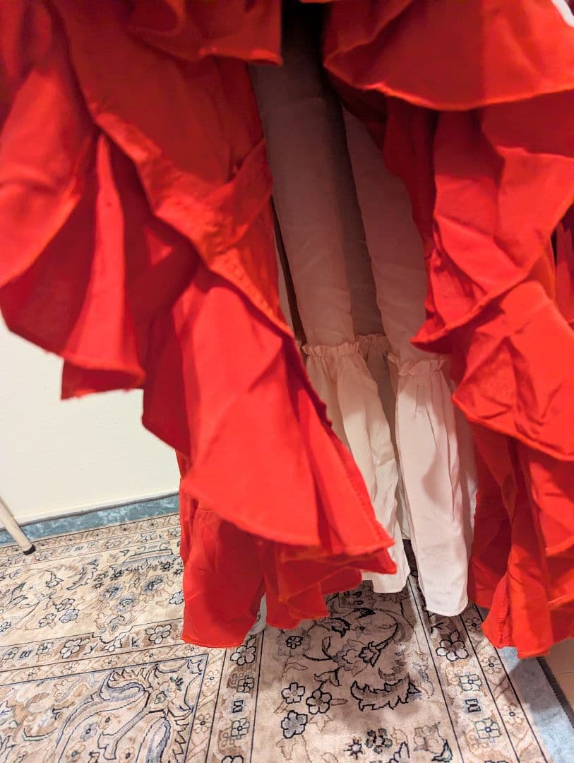 フラメンコ 衣装 ワンピース セビリア スペイン製 M〜L 赤