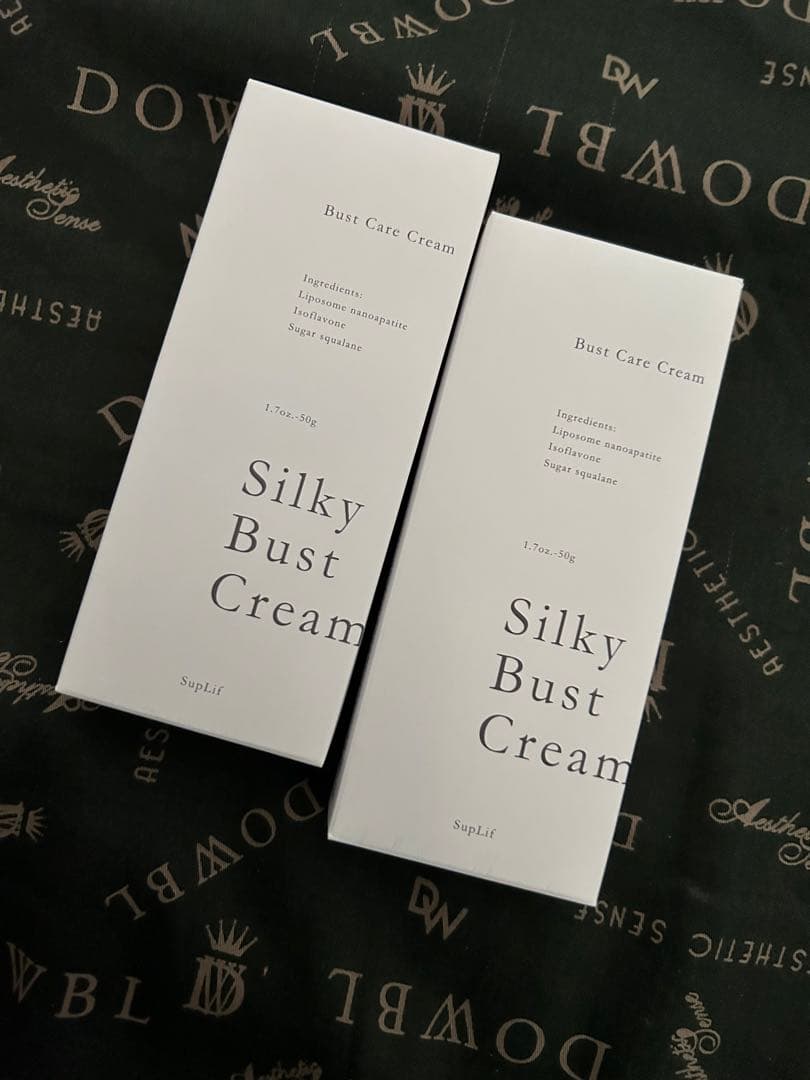 Silky Bust Cream 50g 2個セット - メルカリ