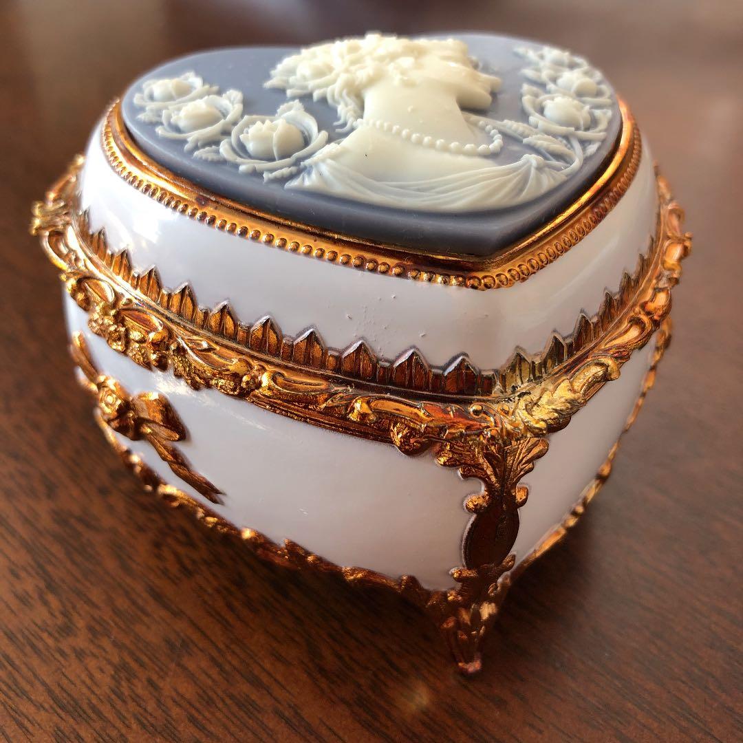 カメオ ハート型 オルゴール 小物入れ 薔薇 - メルカリ