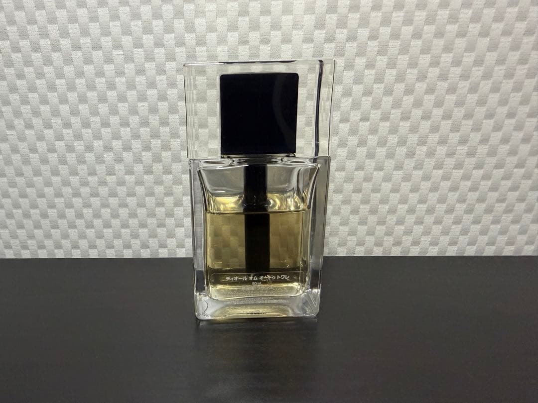 SK/12.15/5 DIOR ディオール　オム　オードゥ　トワレ　50ml