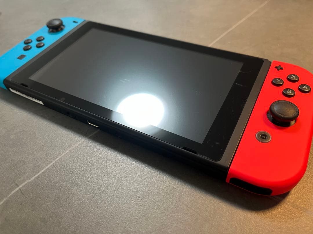 Nintendo Switch 本体　、プロコン、ケースのおまけ付き