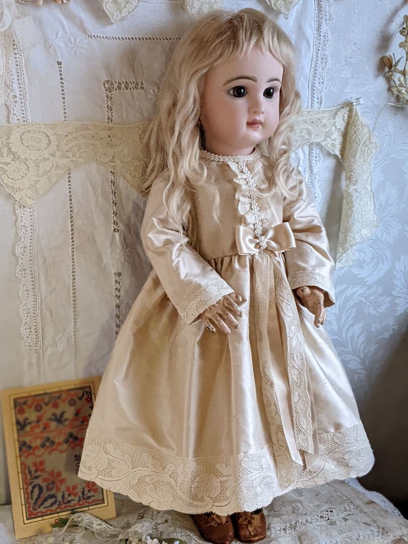 【k】アンティークビスクドール用のワンピース　52cmぐらい用