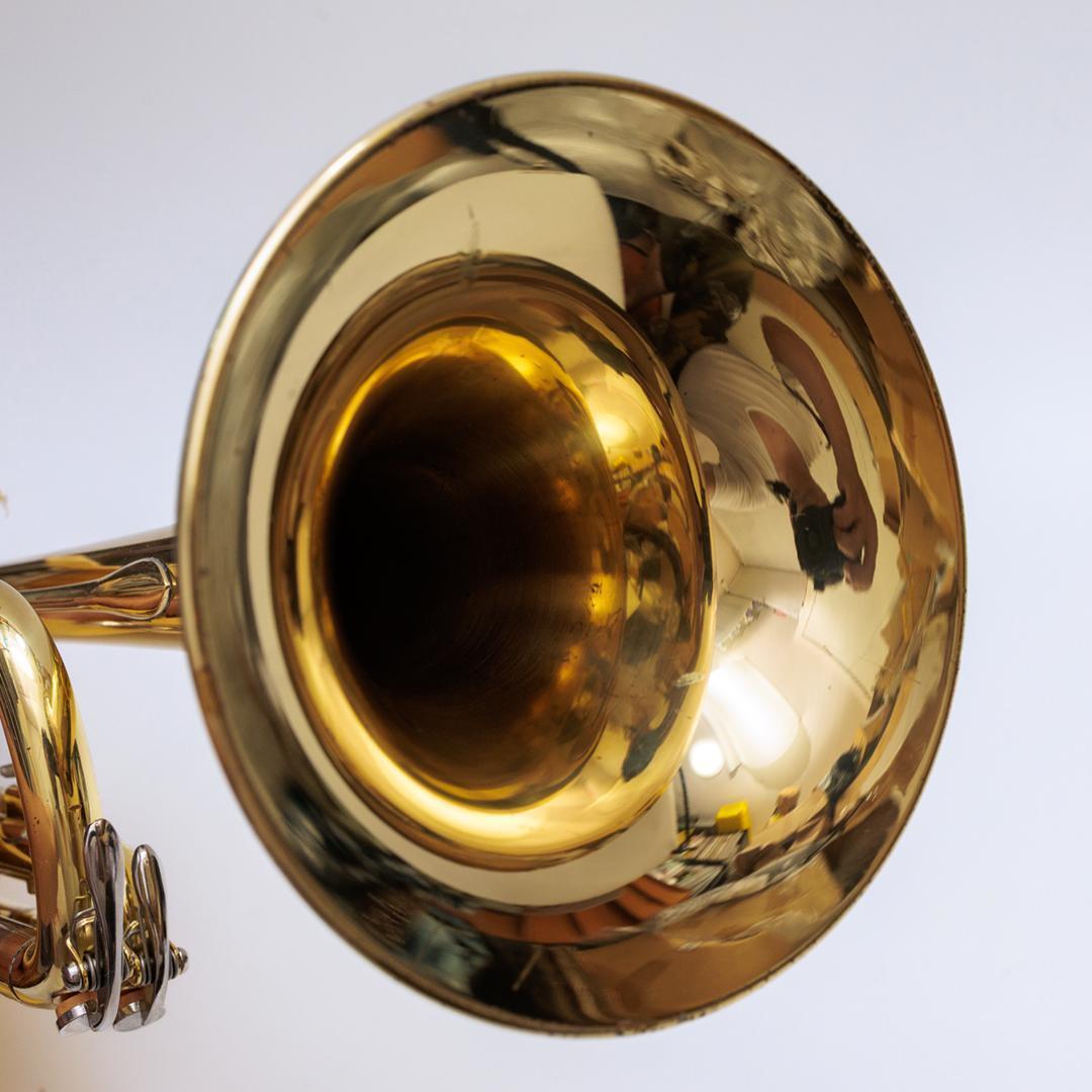 YAMAHA　ヤマハ　トランペット　YTR-2320E　(429)