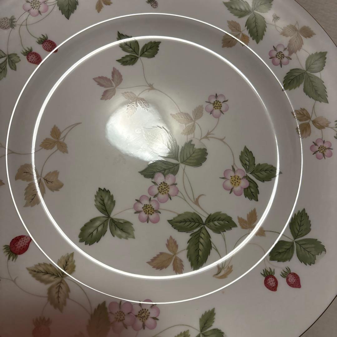 ウェッジウッド　ワイルドストロベリー　ディナープレート　27.5cm