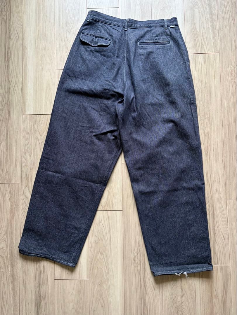 Graphpaper グラフペーパー　ワイドツータックカラーファストデニム【3】