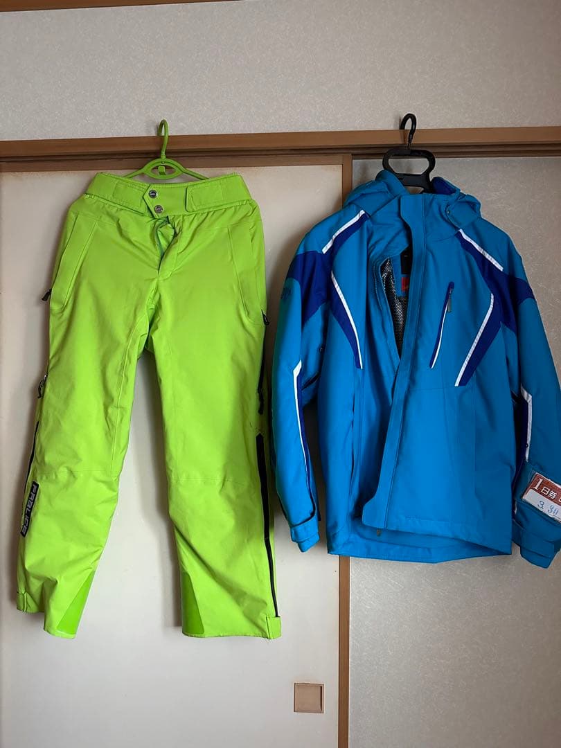 スキーウェア　デサント　DESCENTE FABLICE