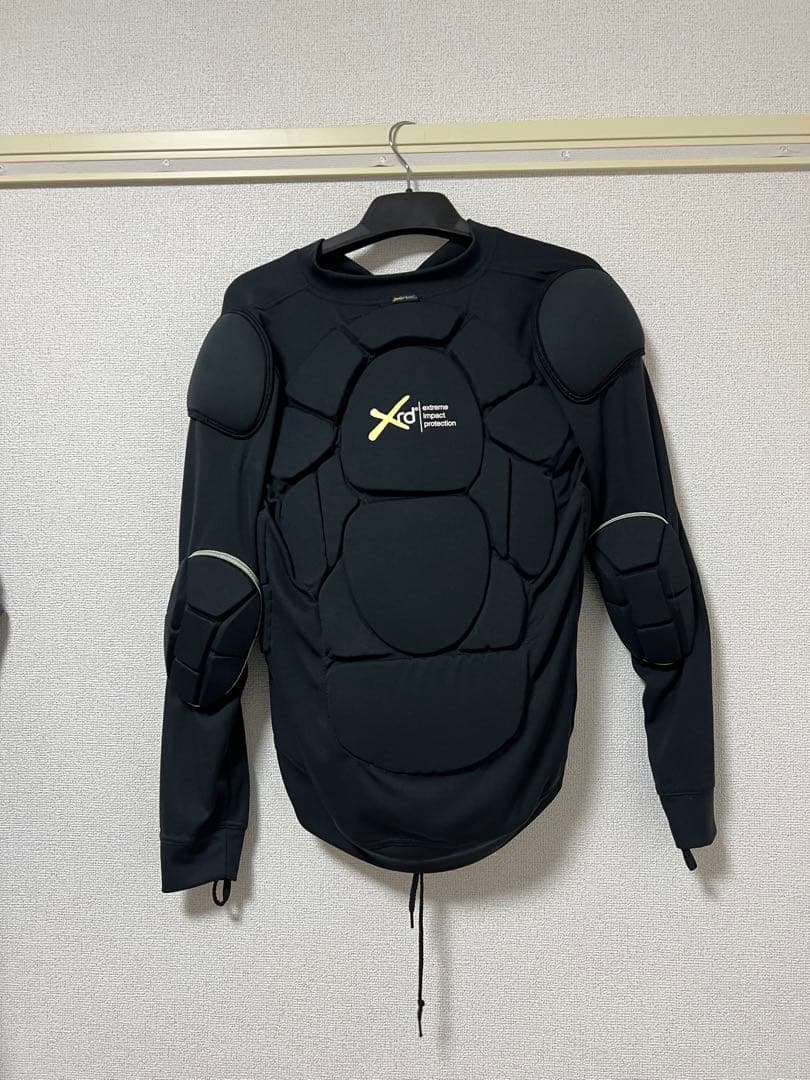 e'bs Xrdプロテクター サイズM 新品未使用