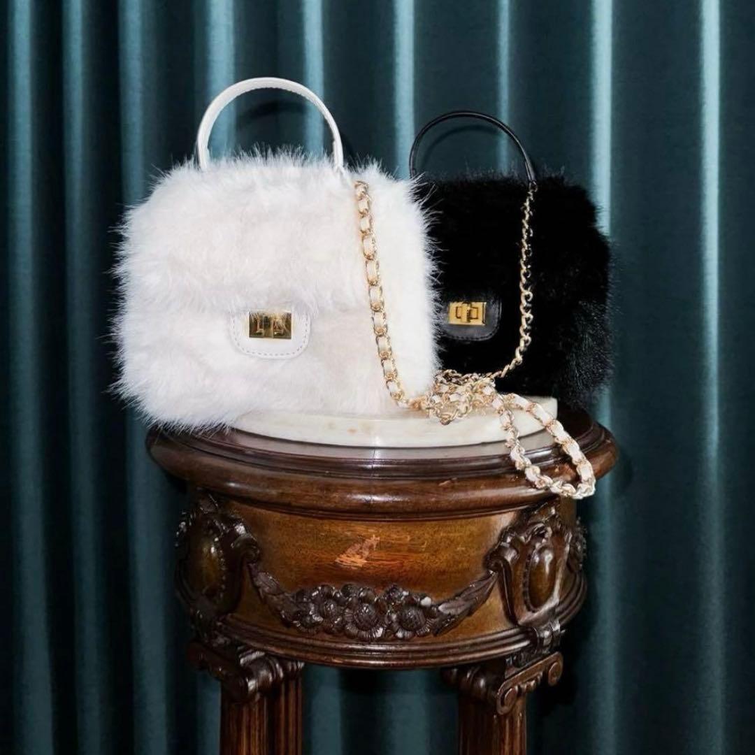 shellerシェリエ 5周年ノベルティ ファーバッグ