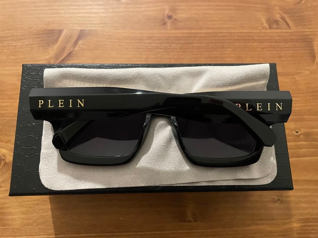p*o様 PHILIPP PLEIN フィリッププレイン サングラス