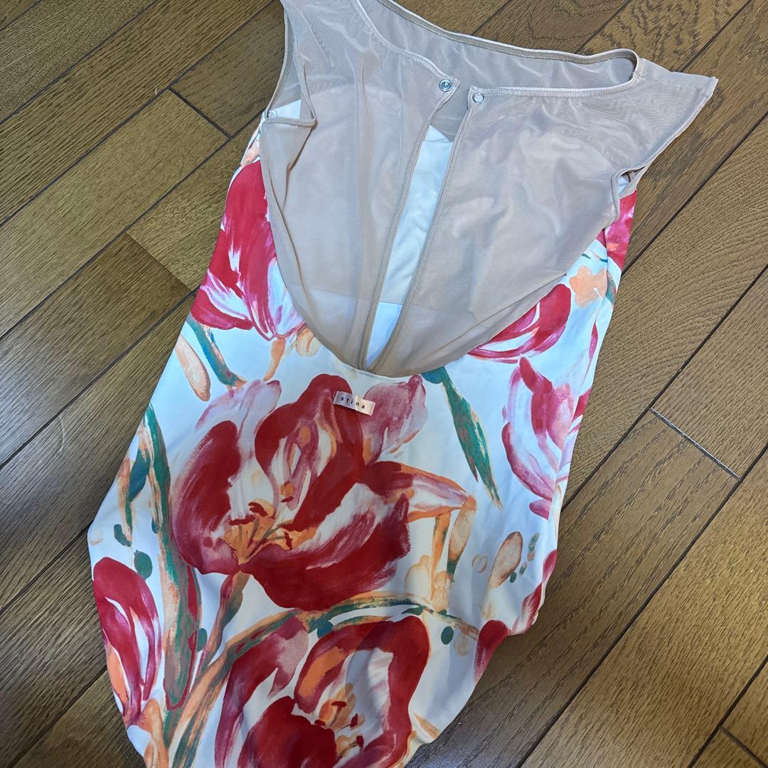 stina ♡ レオタード tulip サイズL