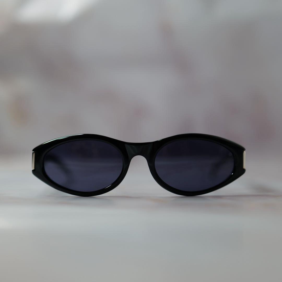 GUCCI オールドグッチ メタルプレート Y2K サングラス ケース付き