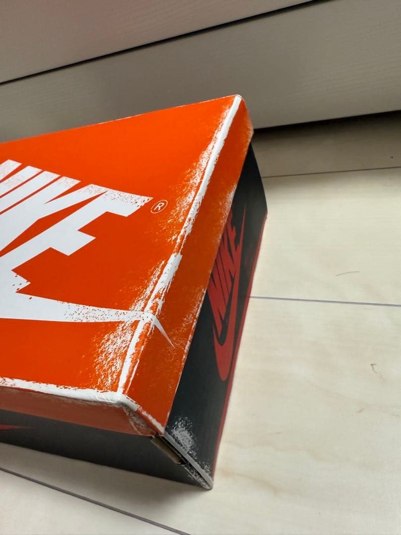 ナイキエアジョーダン 1 レトロ HIGH OG “Chicago” 24cm