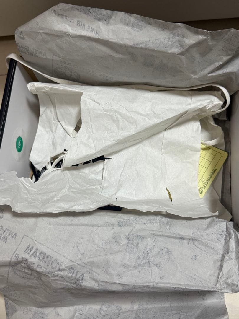 ナイキエアジョーダン 1 レトロ HIGH OG “Chicago” 24cm