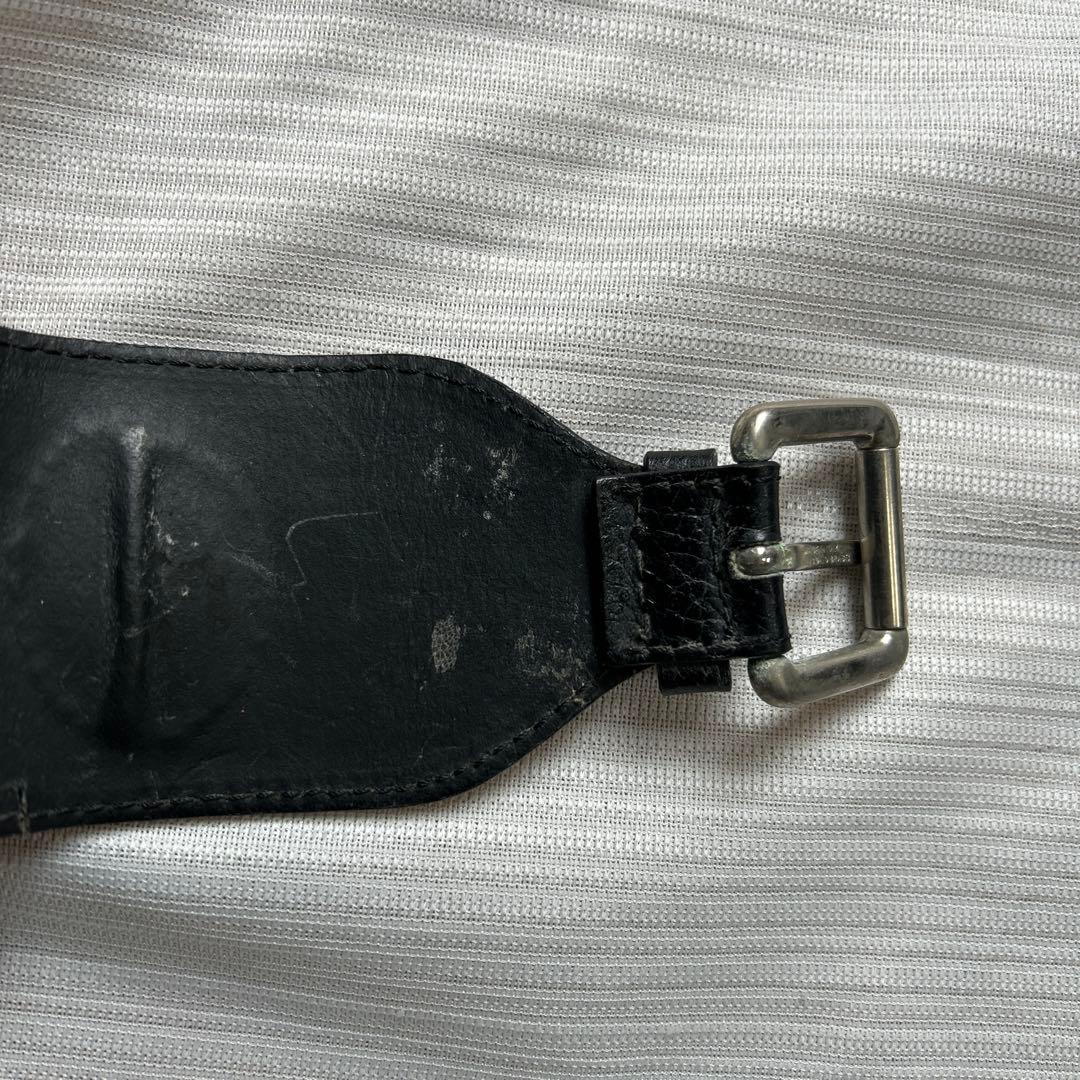 vivienne westwood レザーバングル レザーブレスレット