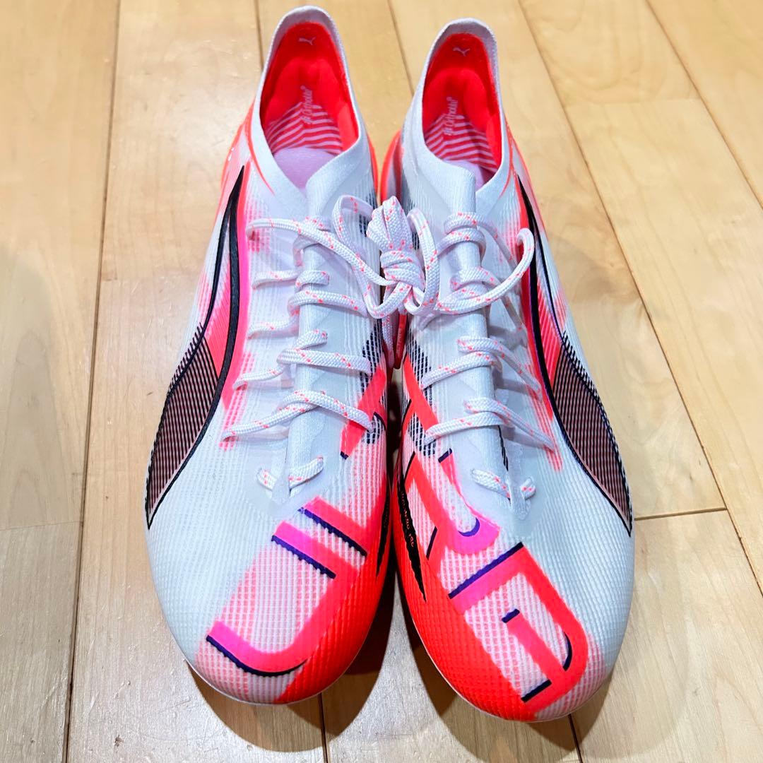 【新品未使用】ウルトラ 5 アルティメット FG　プーマホワイト 27.5㎝