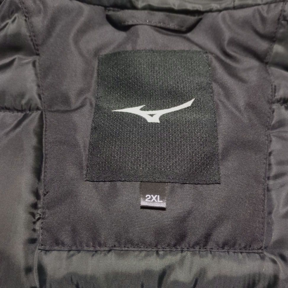 ミズノ【新品未使用】ベンチコート 中綿ブレス サーモミドル丈コート　黒　2XL
