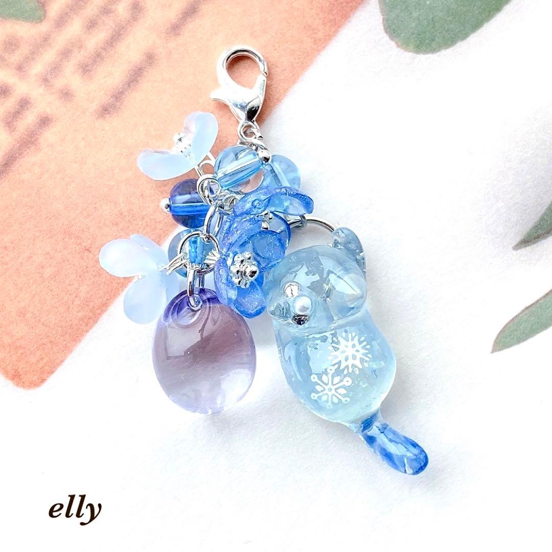 ゼロ様】1593.天然石 タイガーアイ 雪の結晶 じゃれ猫 レジン チャーム