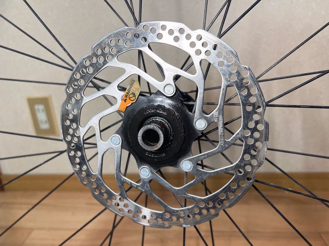 マキシス ミニオン DHF タイヤとシマノ WTB ST i30