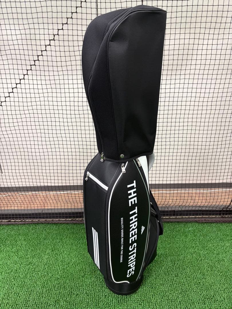 新品未使用　アディダス　軽量キャディバッグ