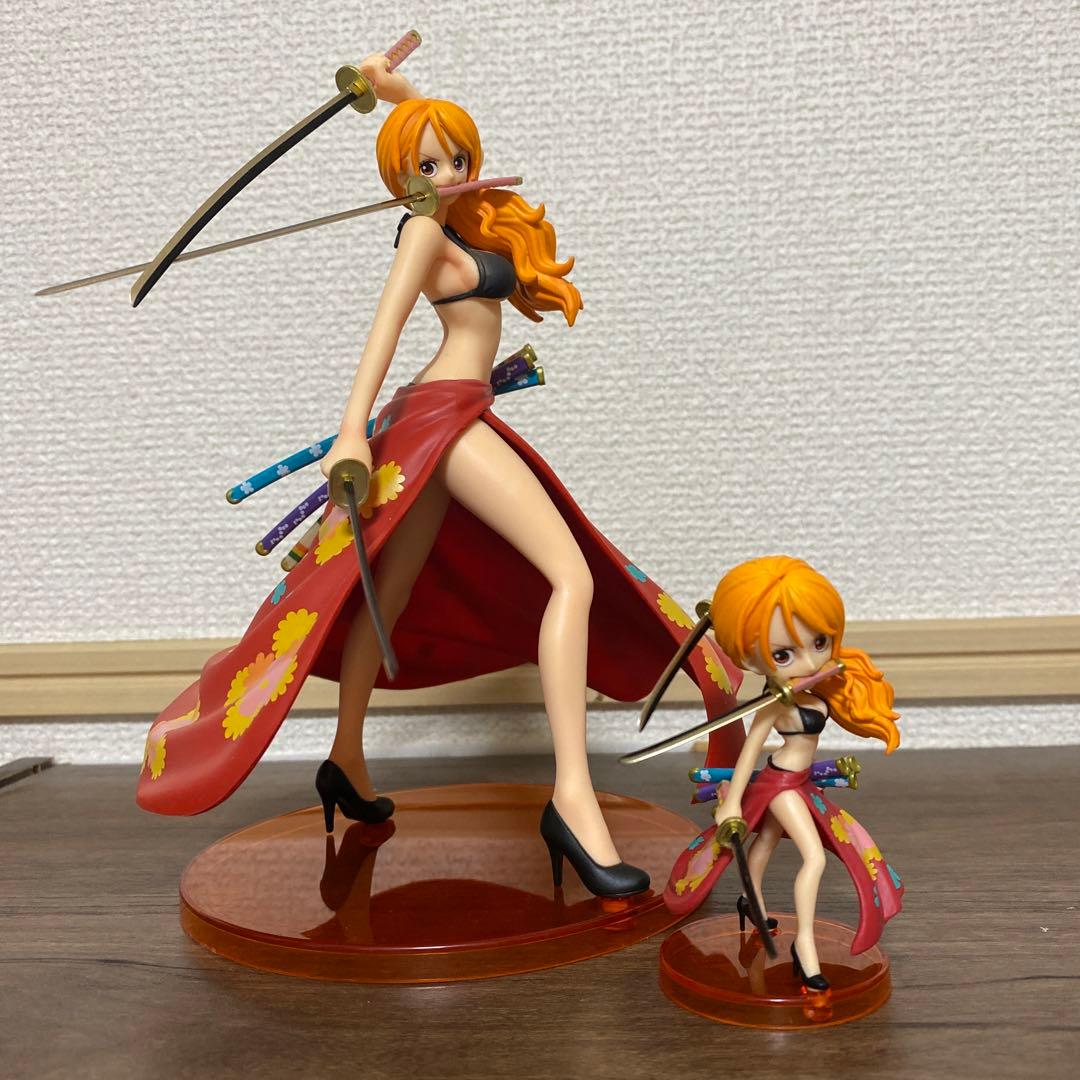 GW値下げ！ 夢の一枚 三刀流ナミ フィギュア ワンピース ワーコレ 2体