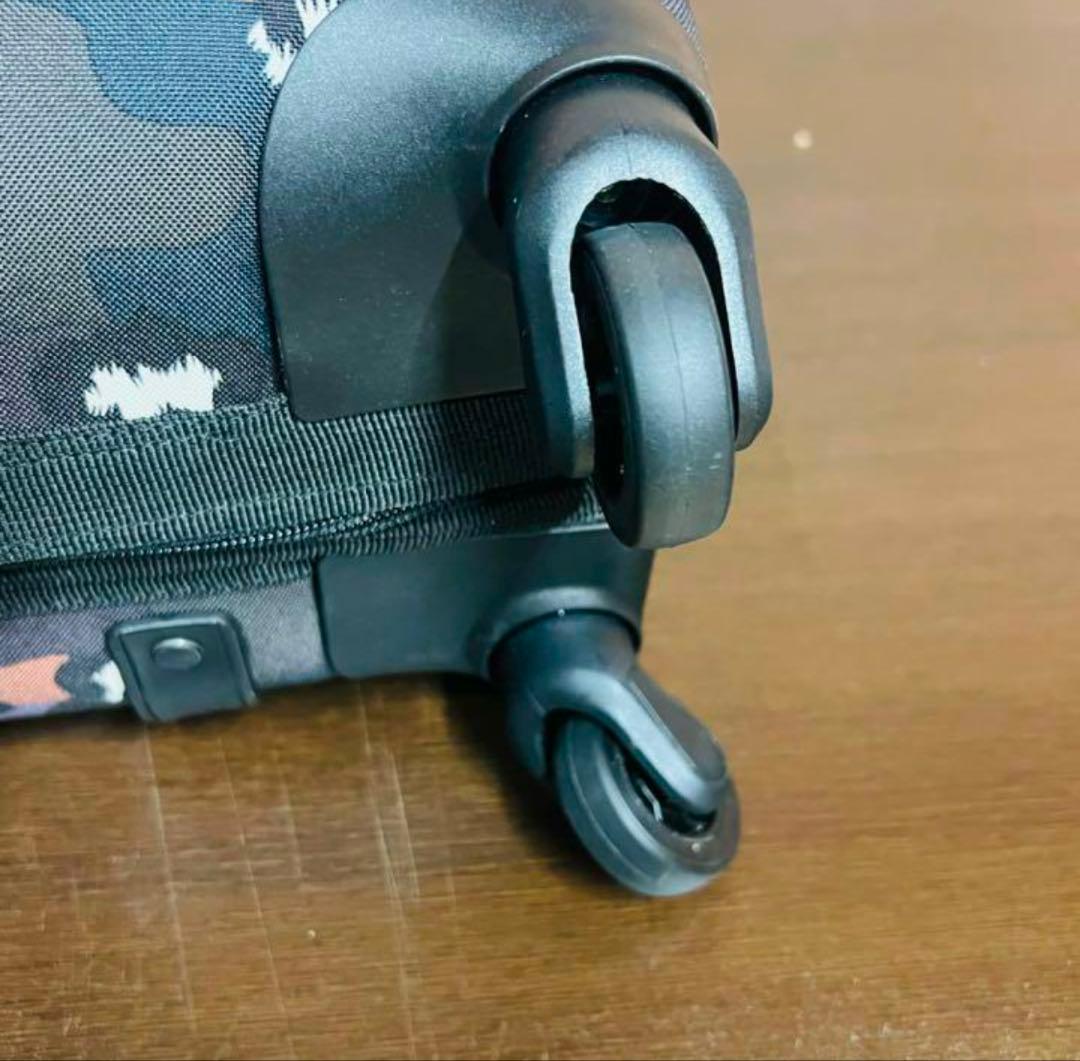 PAUL&JOE×EASTPAK コラボ キャリーバッグ カモフラ - メルカリ