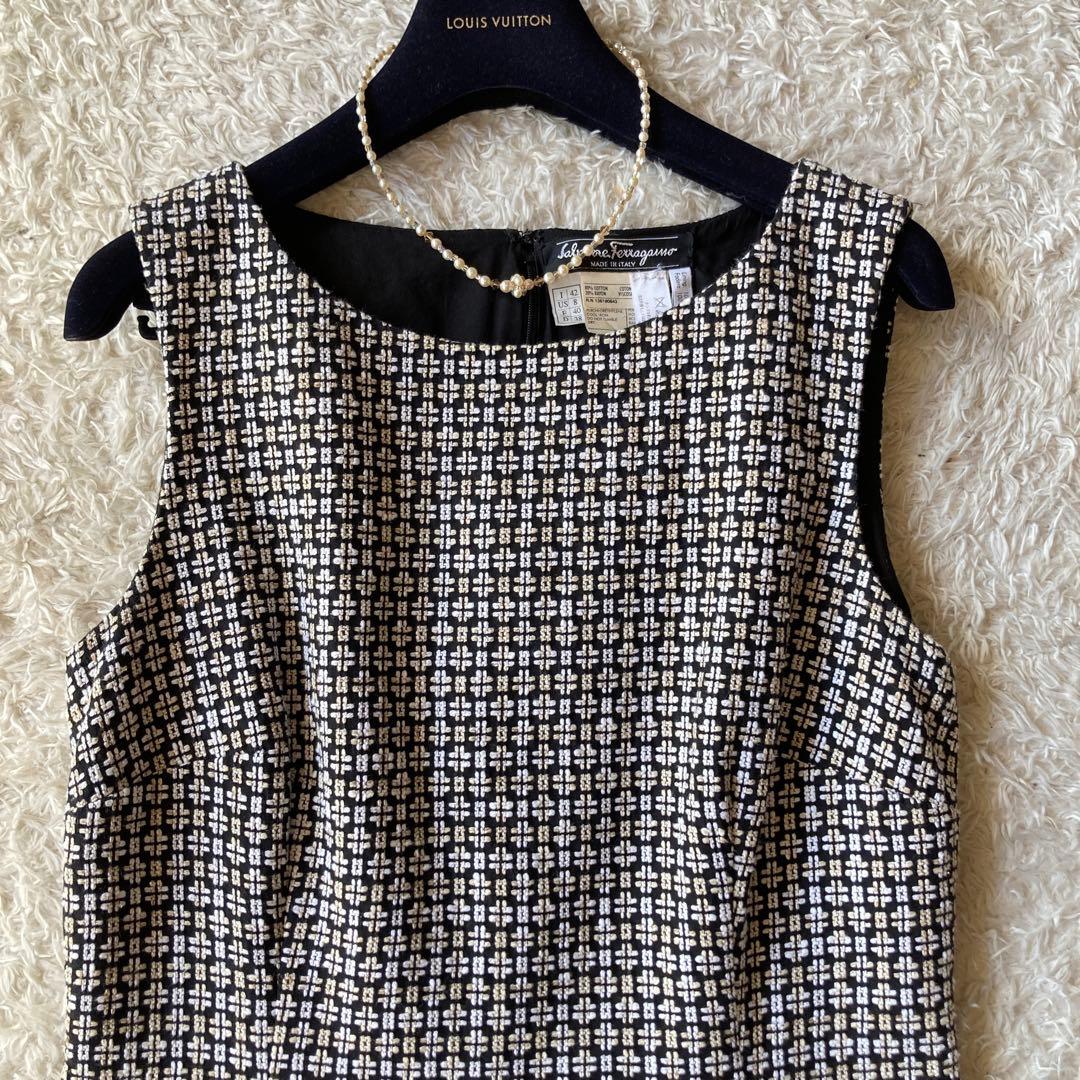 美品✨大きいサイズ42 フェラガモ ミックスツイード　膝丈ワンピース