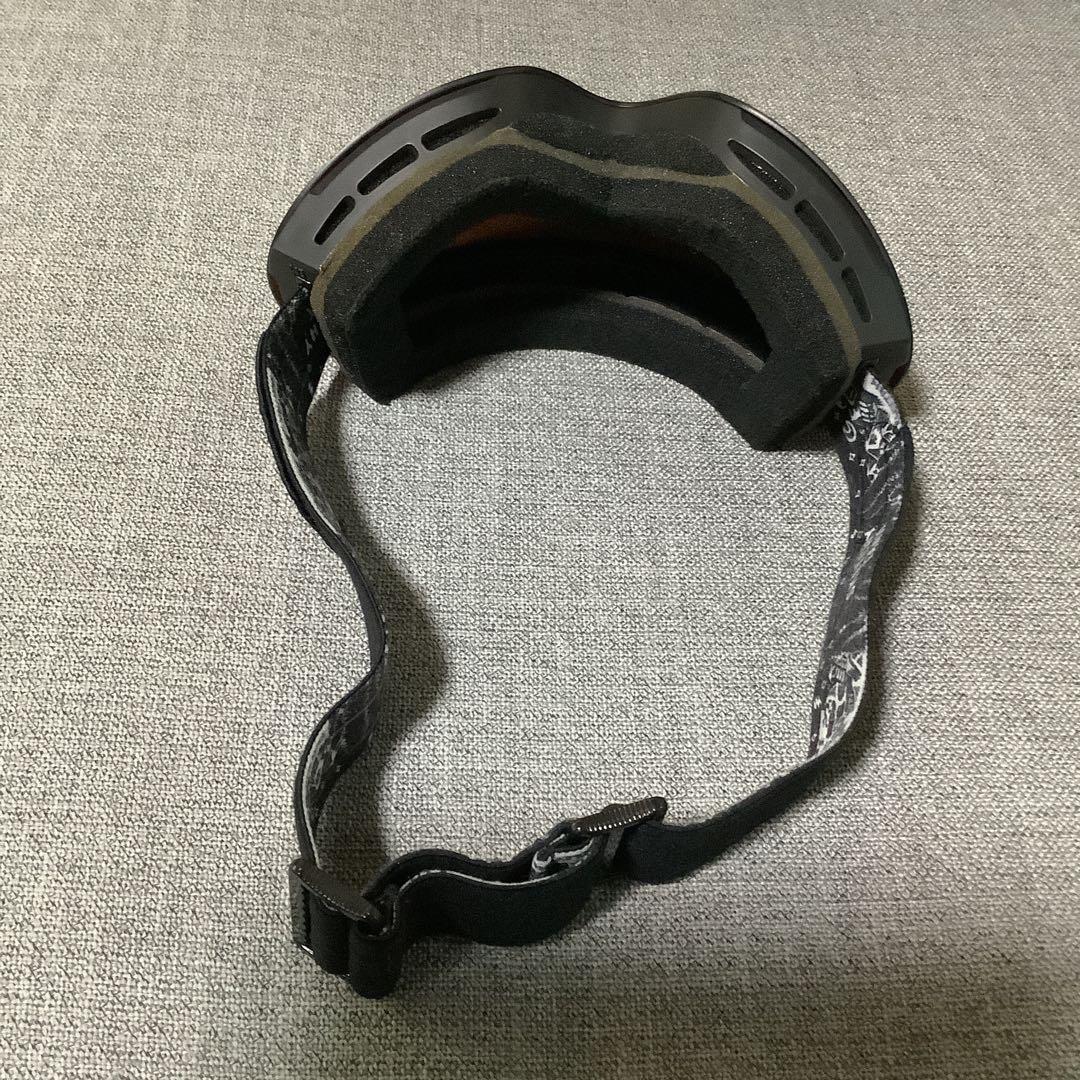 057 エレクトリック　erectric EG3 スキースノーボード　ゴーグル