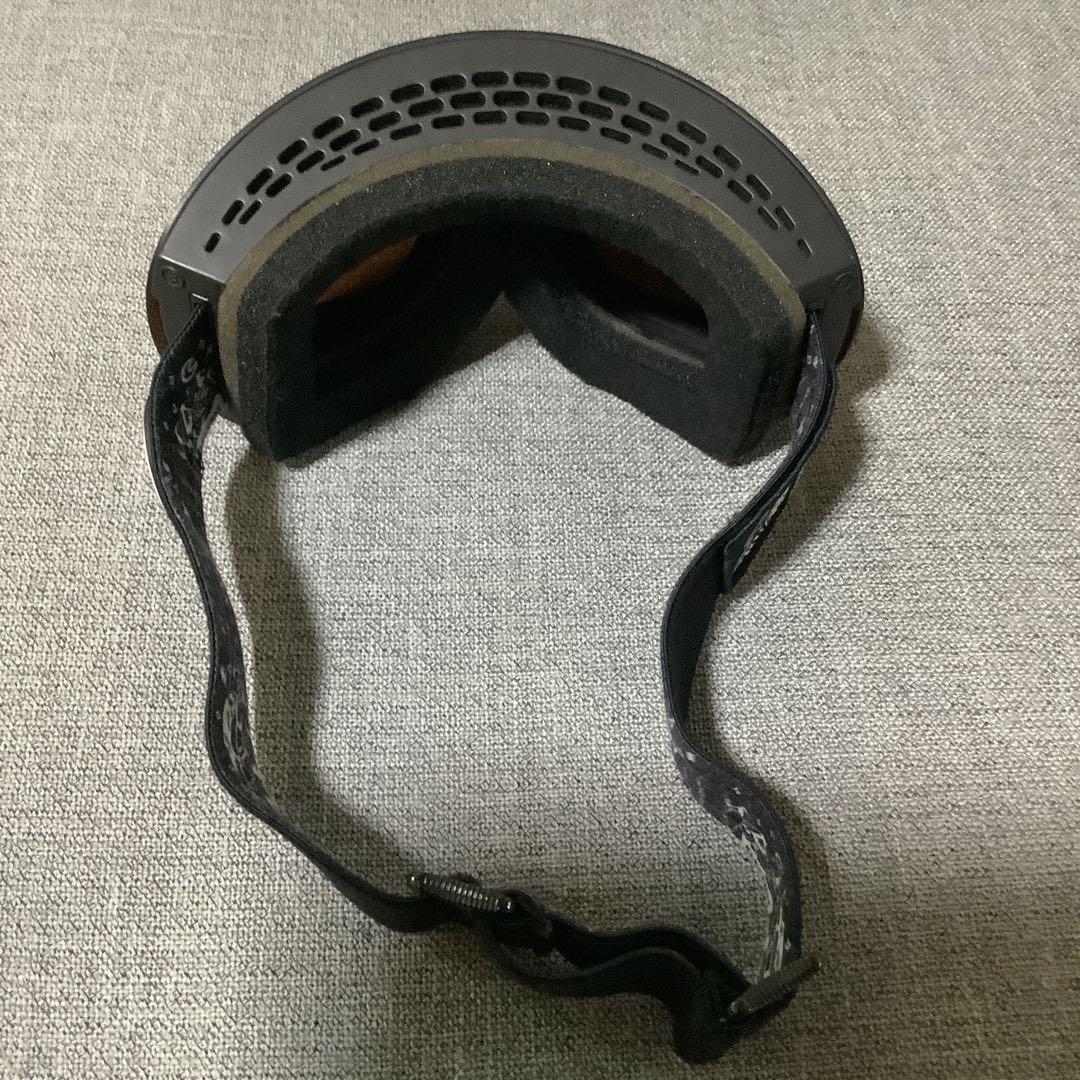 057 エレクトリック　erectric EG3 スキースノーボード　ゴーグル