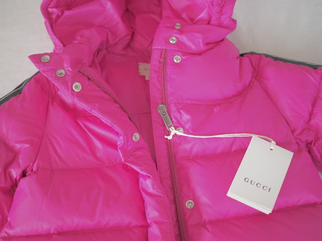 新品✨グッチ✨GUCCI✨ダウンジャケット✨アウター36M✨チルドレン